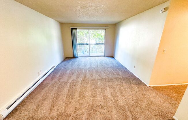 2 beds, 1 bath, 834 sqft, $1,895, Unit 205