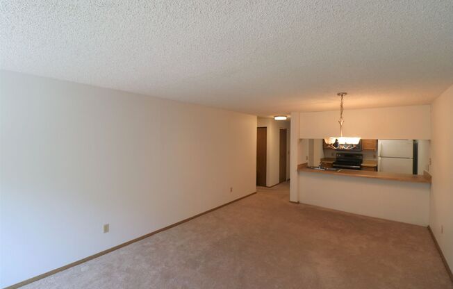 Northgate 1 Bedroom - All Utilities Included!