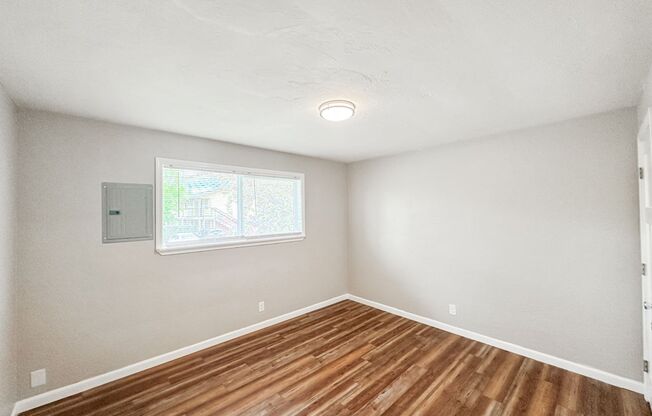 2 beds, 1 bath, 780 sqft, $1,200, Unit SC821