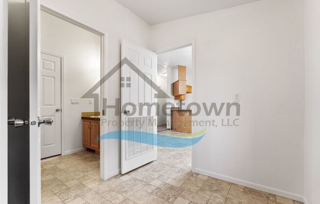 3 beds, 2 baths, $1,550, Unit Space 44