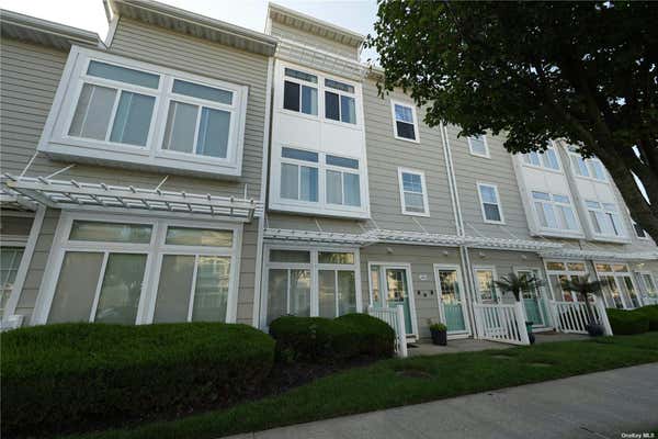 2 beds, 1 bath, $2,800, Unit 2