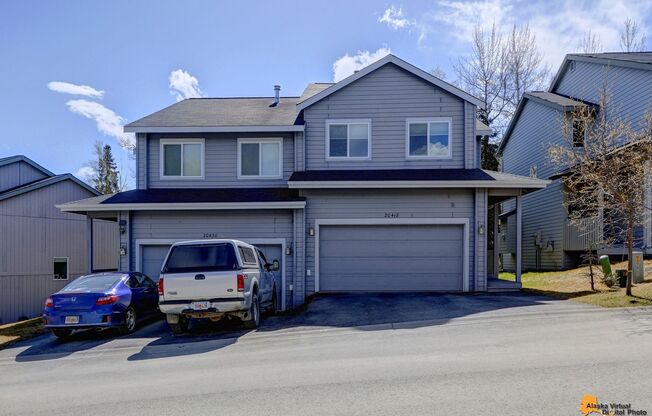 Beautiful 3-Bedroom Half Duplex in Eagle River with Mountain Views!