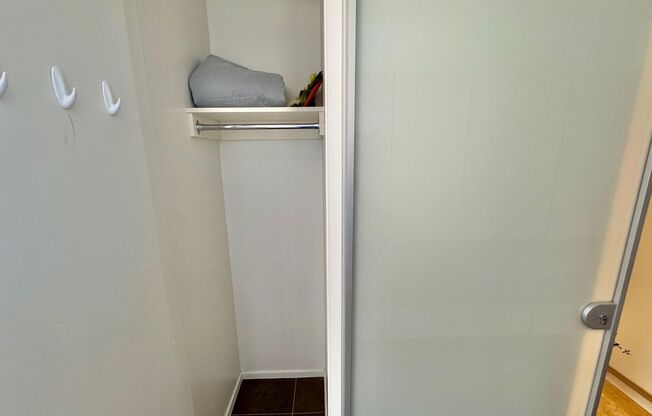 1 bed, 1 bath, $2,400, Unit # 2204