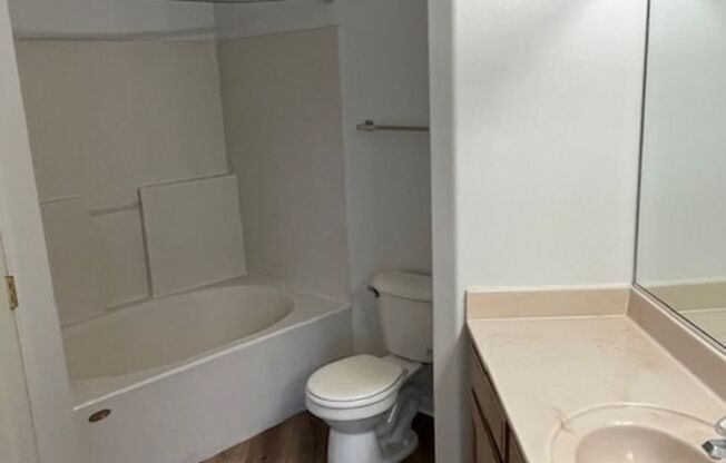 Vistand Condo