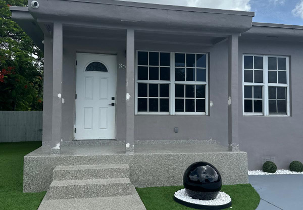 3095 W FLAGLER