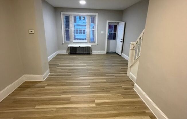 Spacious 3 Bedroom Grays Ferry