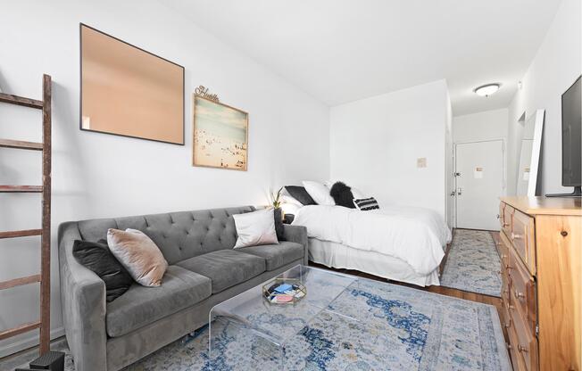 234 E 14 ST