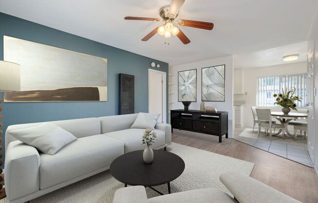 Lakeside Upstairs First Month FREE 1 Bd / 1 ba w/ In Unit  Laundry, Parking, + Water/Trash Included