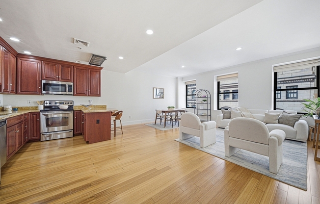 55 TEMPLE PL