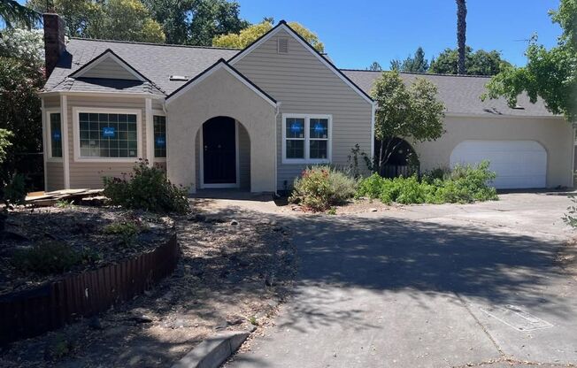 5533 MARIPOSA AVE