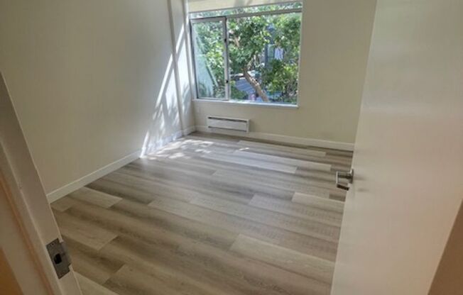 2 beds, 1 bath, 970 sqft, $3,095, Unit 202