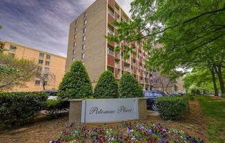 Modern One-Bedroom Move-In Ready Waterfront Living in SW DC
