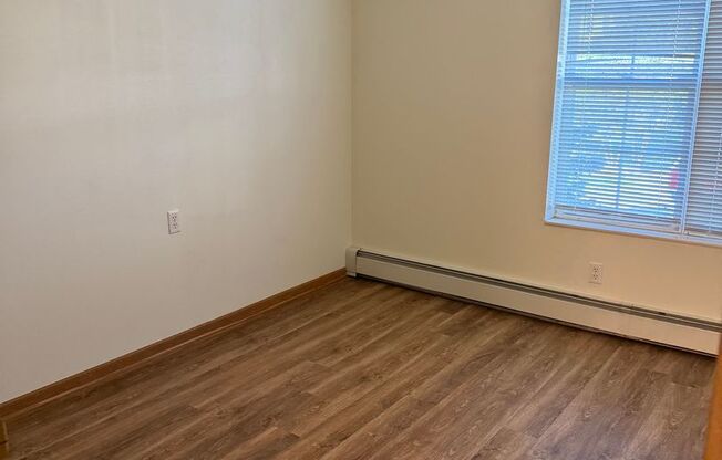 1 bed, 1 bath, 660 sqft, $1,408, Unit 319S