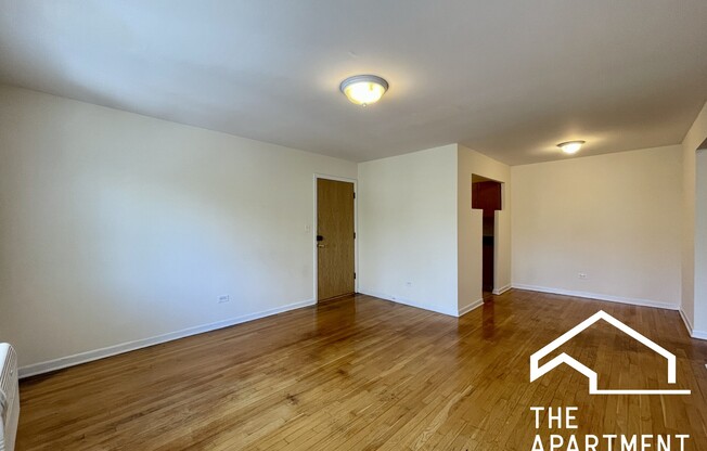 6002 N KENMORE