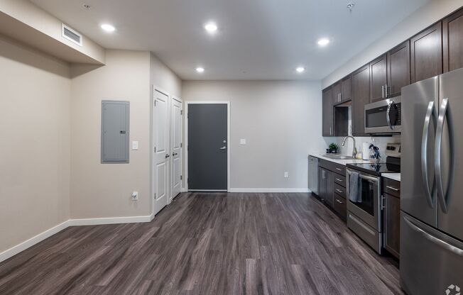 1 bed, 1 bath, 469 sqft, $1,362
