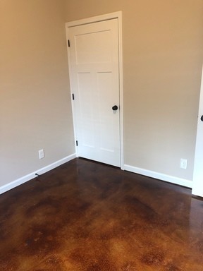 2 beds, 1 bath, 650 sqft, $1,050