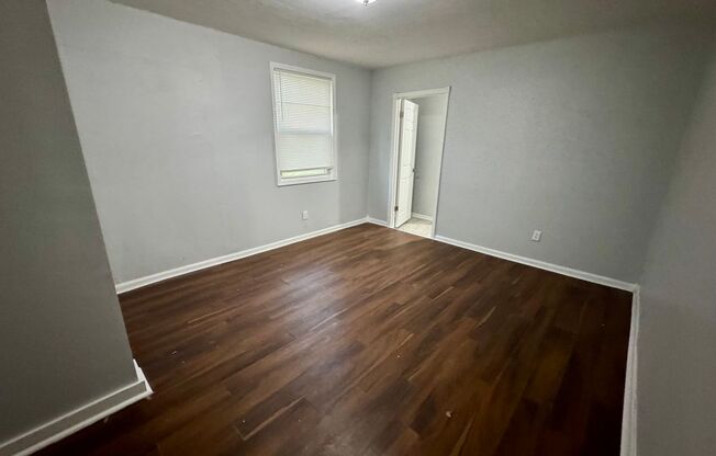 3 beds, 2 baths, $1,435