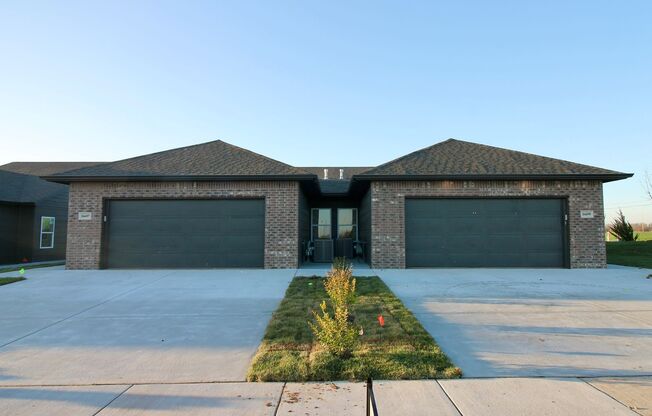 1349 TAPESTRY LN