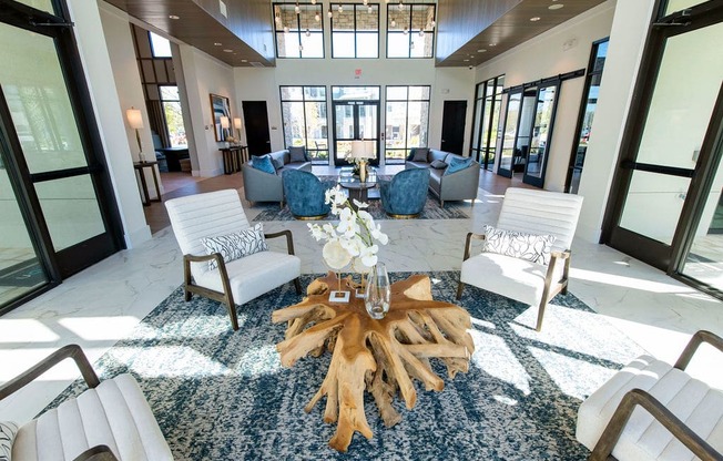 UrbOn Clubhouse