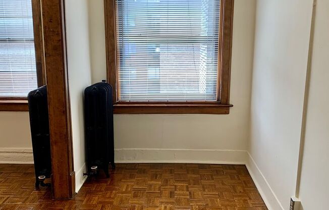 Studio, 1 bath, 500 sqft, $1,665, Unit 553-411