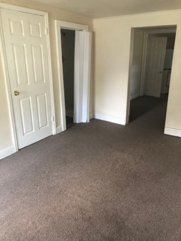 2 beds, 1 bath, $1,100