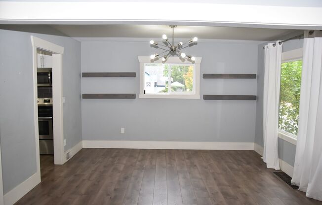 4 bedroom 4 Bath! Updated Kitchen and Bathrooms and Fully Finished Basement. With AC!