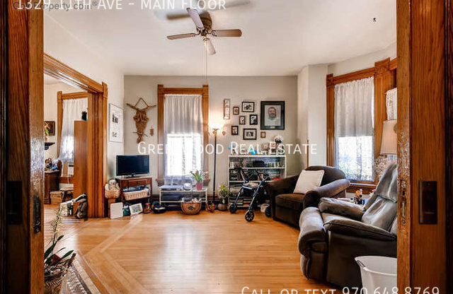 1329 11 AVE