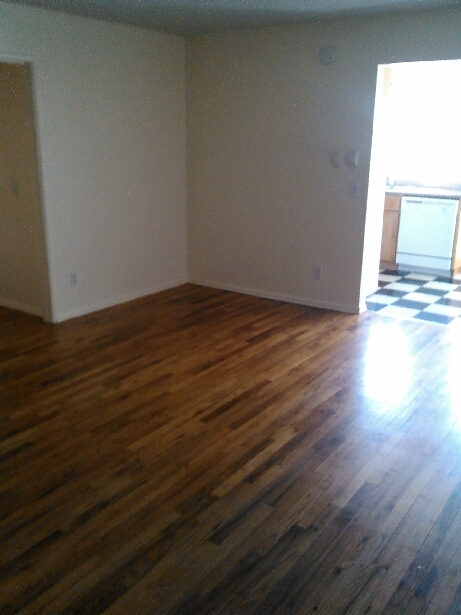 2 beds, 1 bath, $1,795