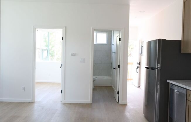 3 bedrooms 2 baths Duplex- ADU style.