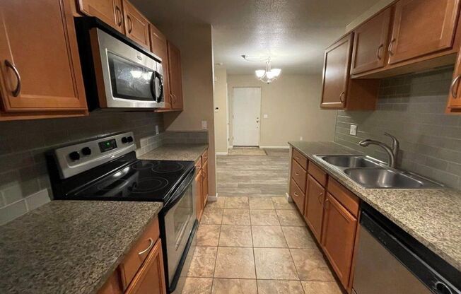 1 bed, 1 bath, $1,350, Unit # 160