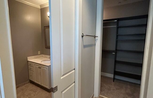 2 beds, 2 baths, $2,895
