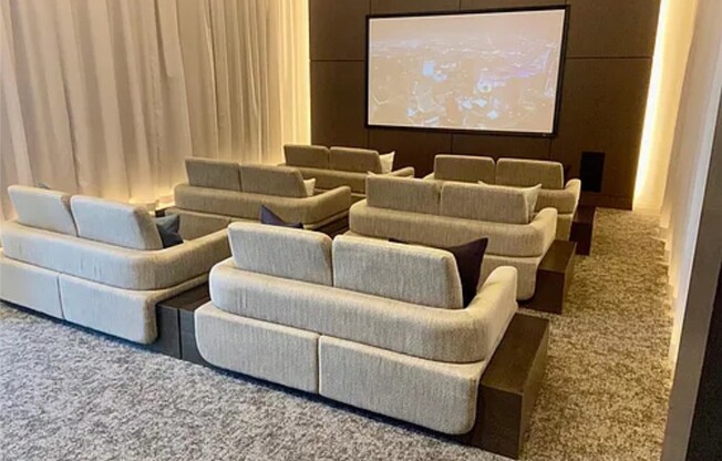 Studio, 1 bath, 480 sqft, $2,450, Unit 1105