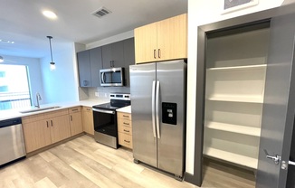 5540 SOFIA PL