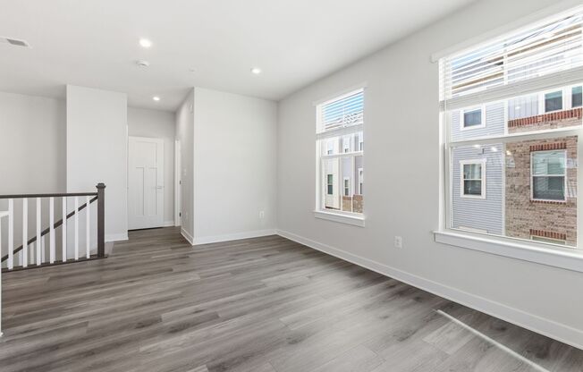 Beautiful 3 BR/2.5 BA Townhome in Ellicott City!