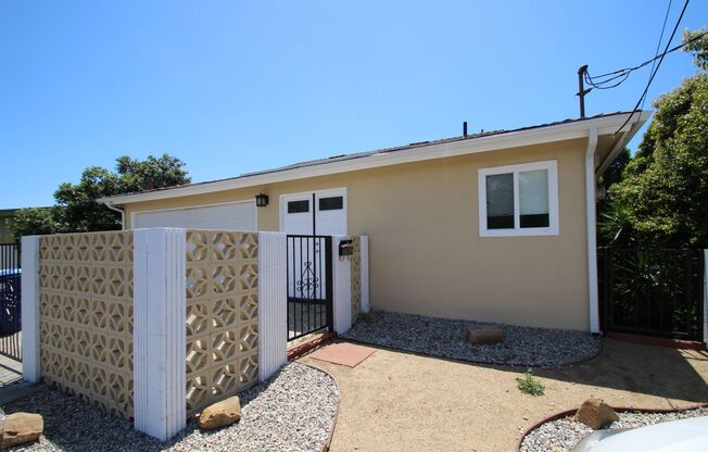 Beautifully Recently Remodeled House in Mount Washington Area of LA with Incredible Panoramic Views!