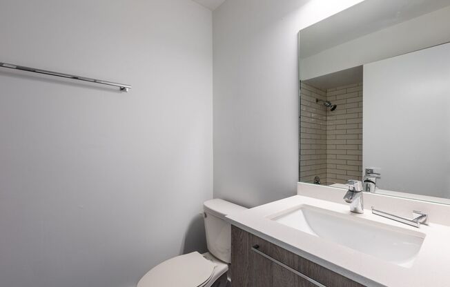 2 beds, 1.5 baths, $2,265, Unit 1K