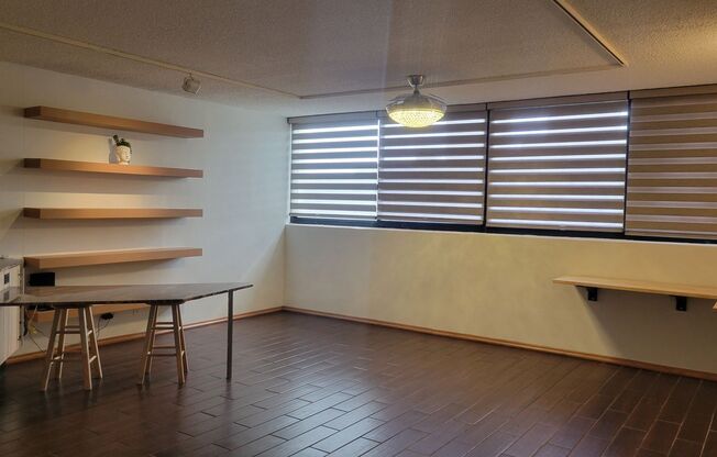 1 bed, 1 bath, $2,500