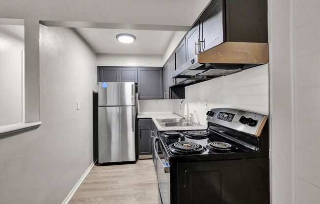 1 bed, 1 bath, 511 sqft, $945, Unit Unit 17