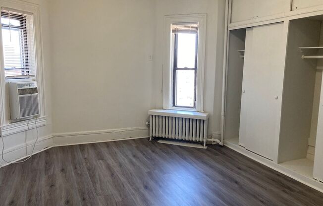 2 beds, 1 bath, 764 sqft, $1,649, Unit 1301-71