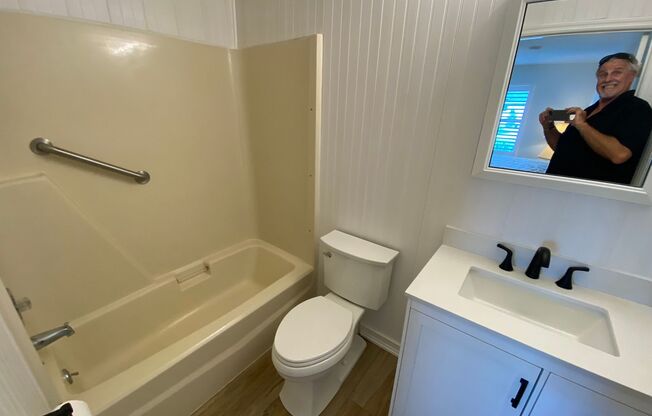 2 beds, 2 baths, $2,300