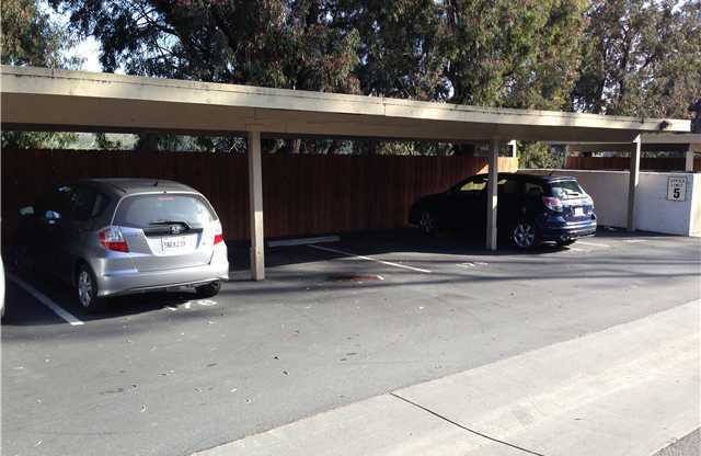 1 bed, 1 bath, $1,999, Unit # 114
