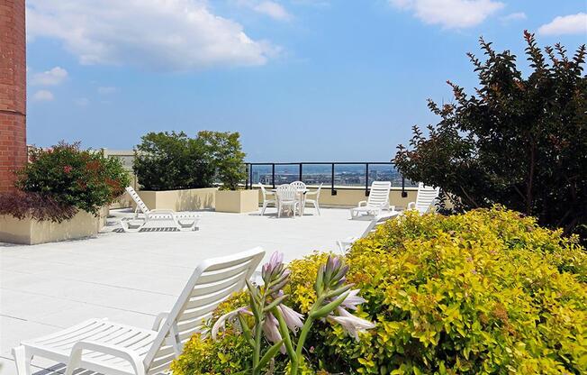 1 bed, 1 bath, $4,295, Unit 34E