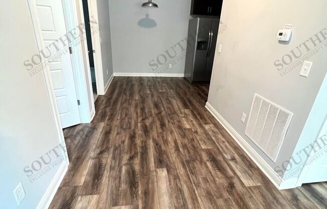 1 bed, 1 bath, 600 sqft, $900, Unit Building D, Apartment 3