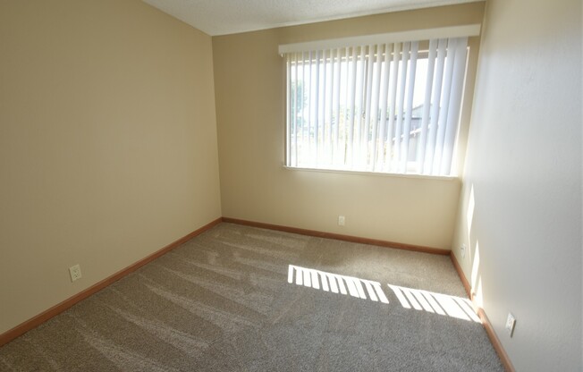 Updated 4 Bedroom, 2.5 Bathroom Townhouse in North San Jose