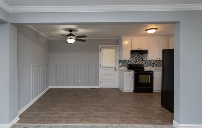 3 beds, 1 bath, $1,250