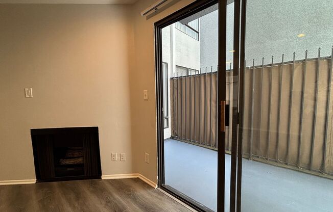 2 beds, 2 baths, 1,150 sqft, $2,148, Unit 112