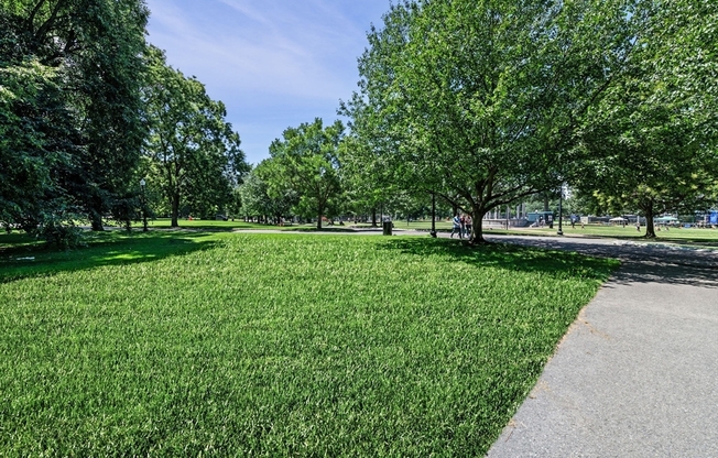 1 bed, 1 bath, 590 sqft, $3,150, Unit 17J