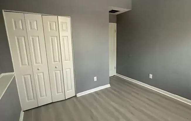1 bed, 1 bath, 600 sqft, $899, Unit 8215-5