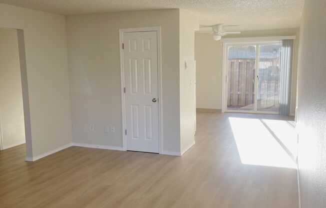 2 beds, 1 bath, 845 sqft, $1,595, Unit 26