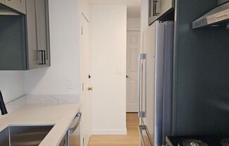 Charles XX Apartments